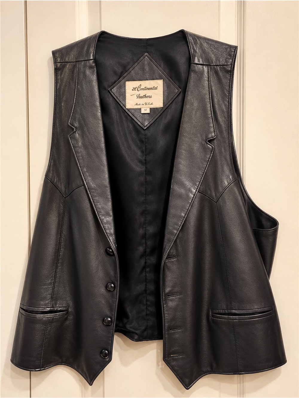 Chic Black Leather Vest for Women